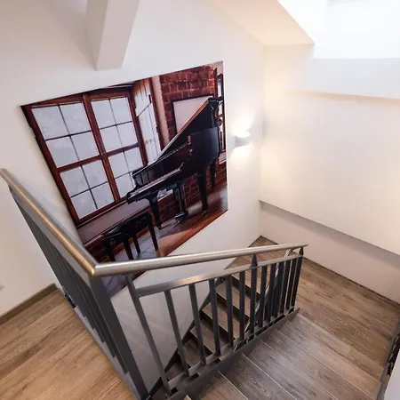 Bed & Bahn Apartament