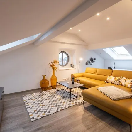 Bed&bahn Apartment *